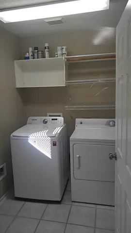 $2,300 | 5104 Big Spring Drive, Pearland, TX 77584