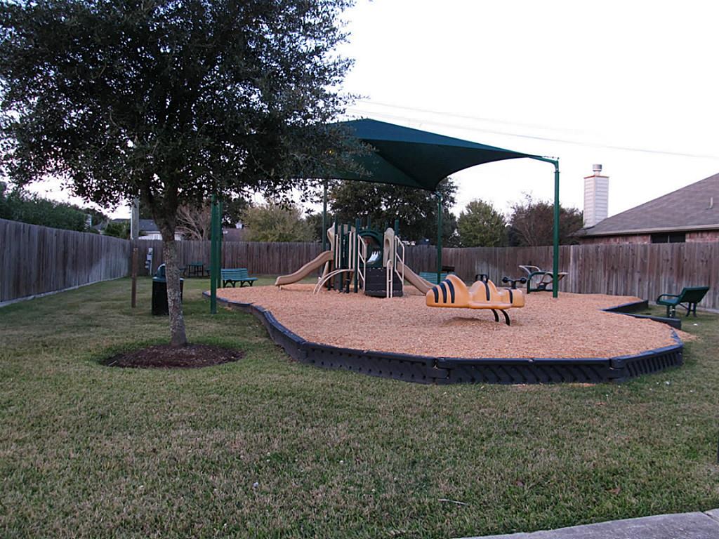 5104 Big Spring Drive Pearland, TX 77584 - Photo 22 of 28 play ground