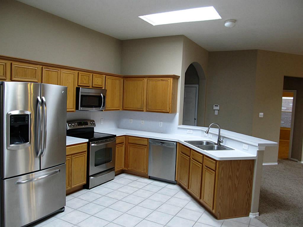 5104 Big Spring Drive Pearland, TX 77584 - Photo 5 of 28