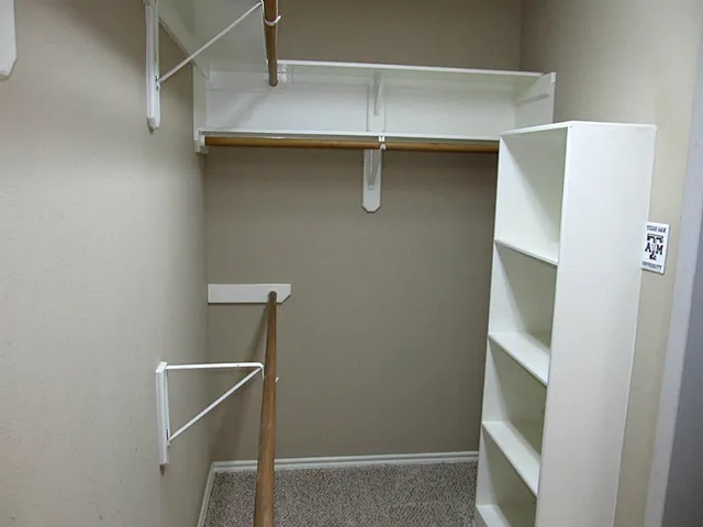 $2,300 | 5104 Big Spring Drive, Pearland, TX 77584