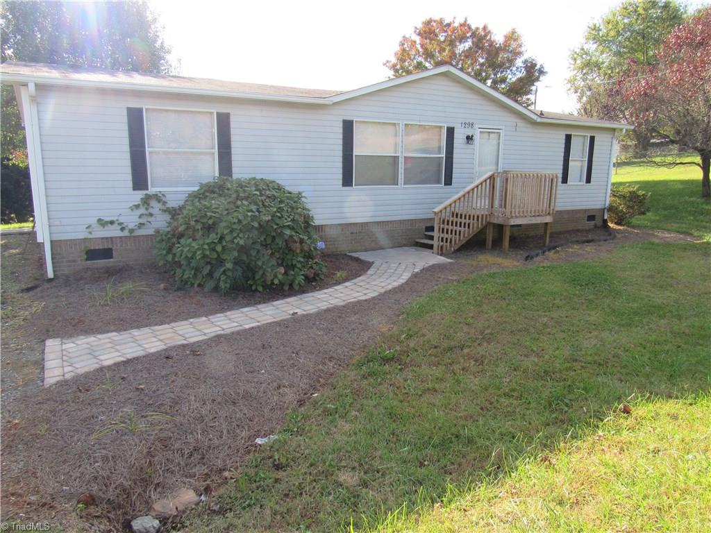 1298 Ralph Boyles Road King, NC 27021 - Photo 8 of 30