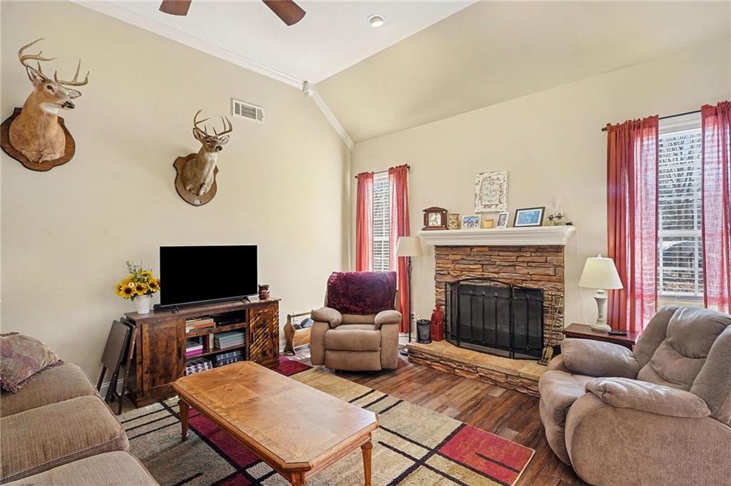 997 Dolly Nixon Road Senoia, GA 30276 - Photo 8 of 34