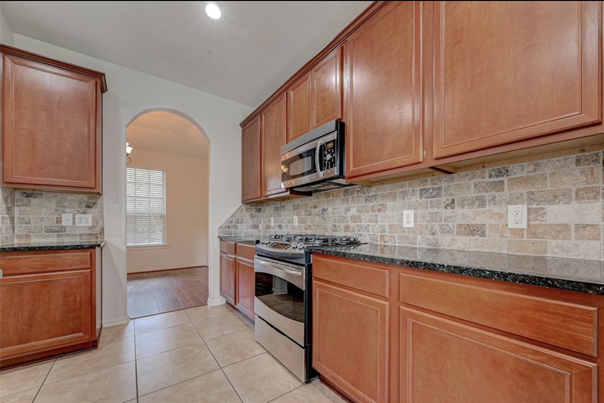 11 Sagamore Ridge Place Spring, TX 77389 - Photo 16 of 35