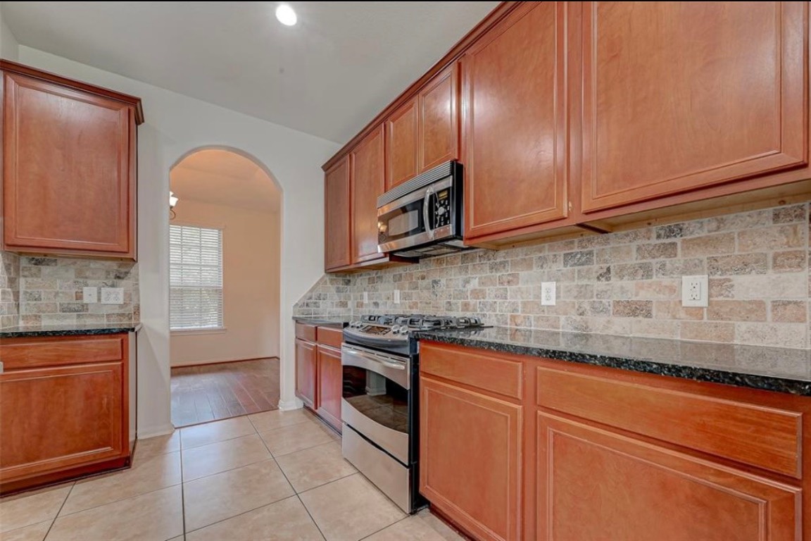 11 Sagamore Ridge Place Spring, TX 77389 - Photo 16 of 35