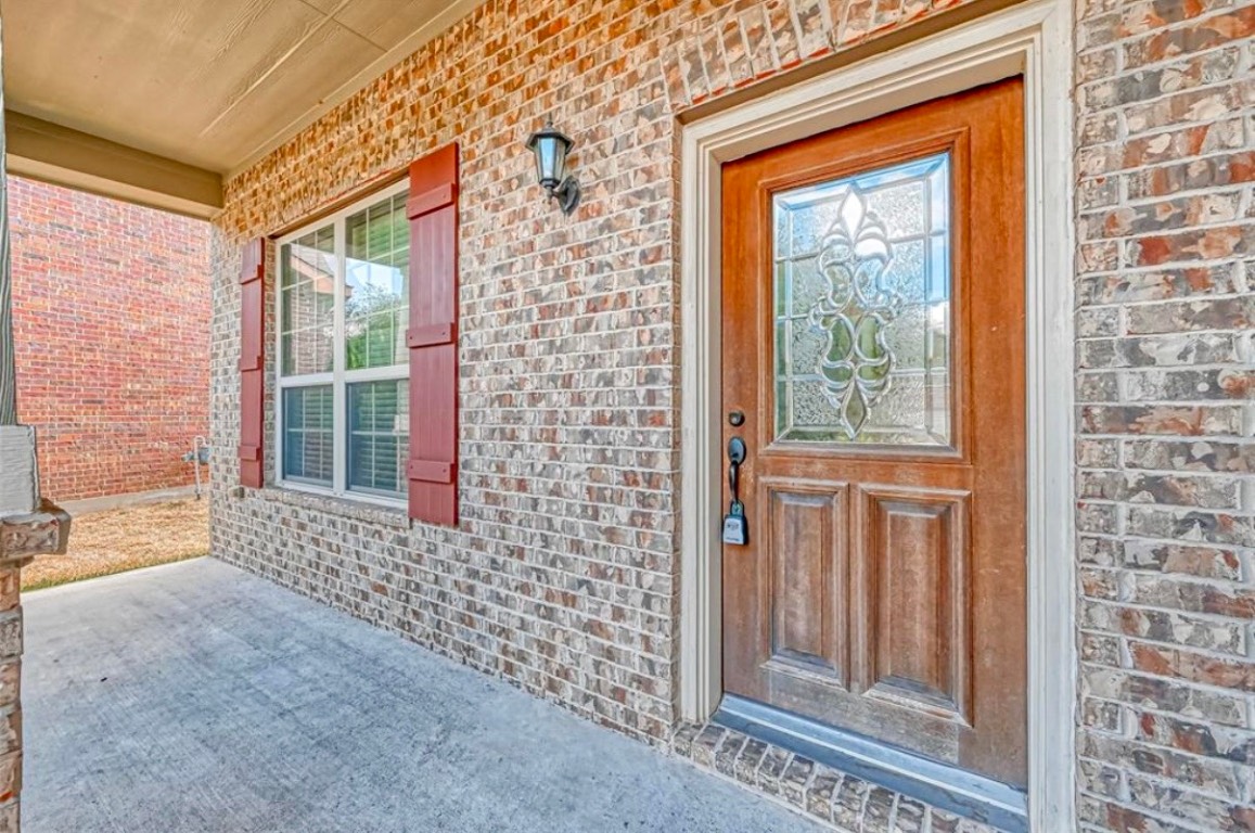 11 Sagamore Ridge Place Spring, TX 77389 - Photo 2 of 35