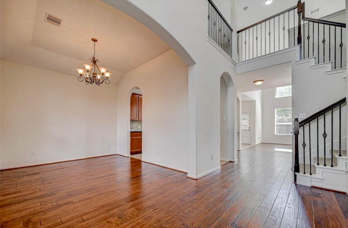 11 Sagamore Ridge Place Spring, TX 77389 - Photo 3 of 35