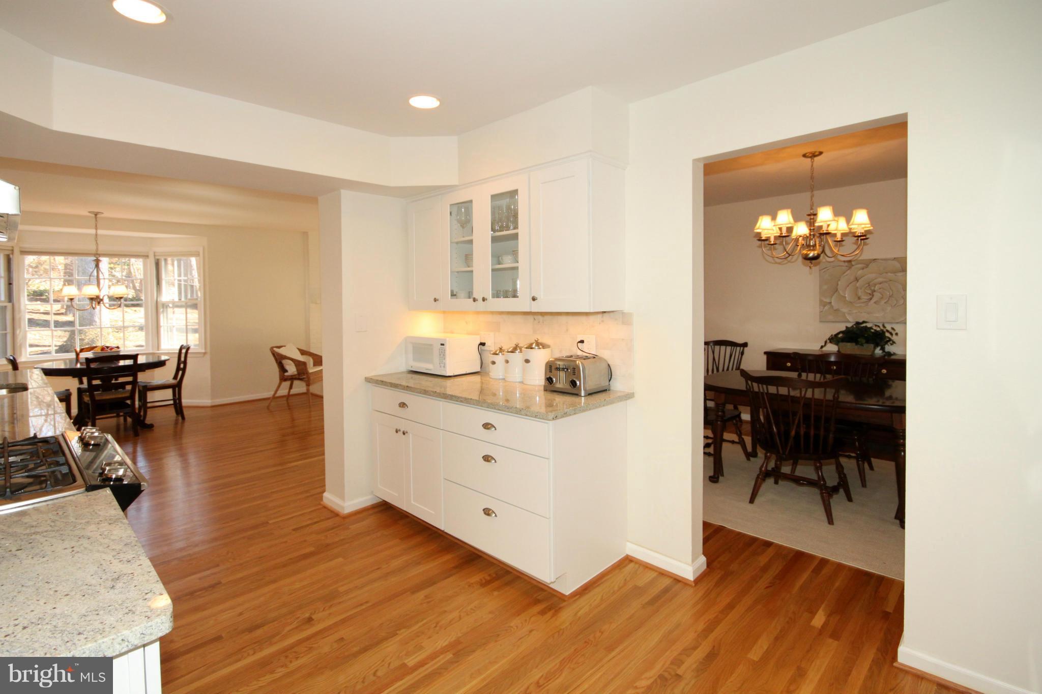 5635 Bellington Avenue Springfield, VA 22151 - Photo 13 of 29 Kitchen