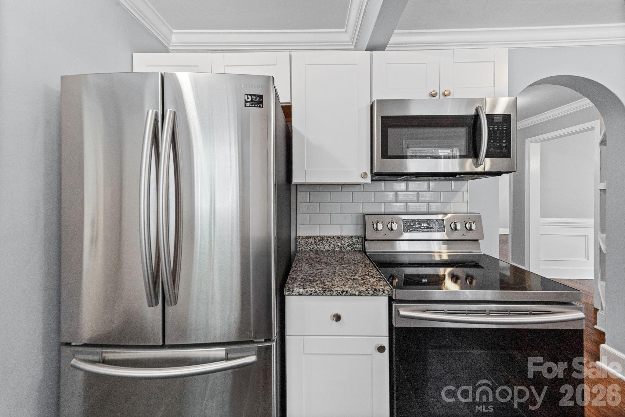 3137 Mathis Drive Charlotte, NC 28208 - Photo 7 of 26 Gallery Image 7