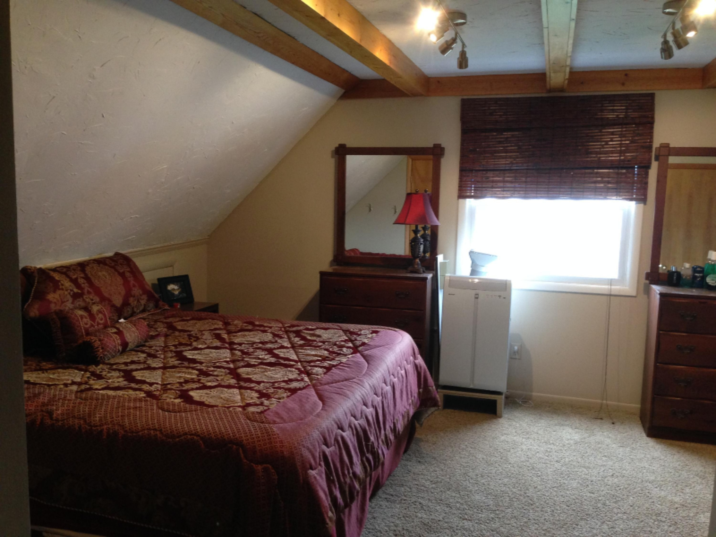 4392 Crescent Beach Road, Unit 9 Onekama, MI 49675 - Photo 8 of 22 cott 10 king
