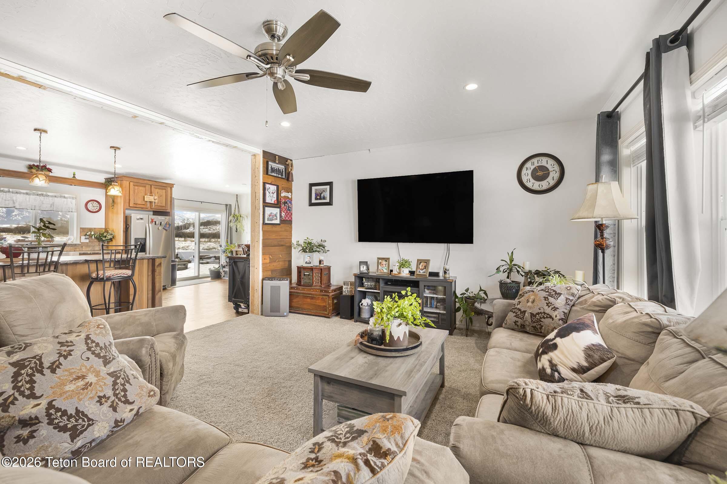 60 Summit Way Thayne, WY 83127 - Photo 7 of 41 4a-Living_Kitchen