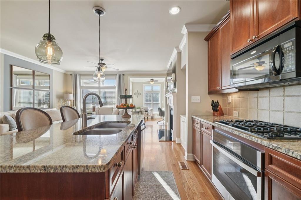 4268 Baverton Drive Suwanee, GA 30024 - Photo 19 of 59