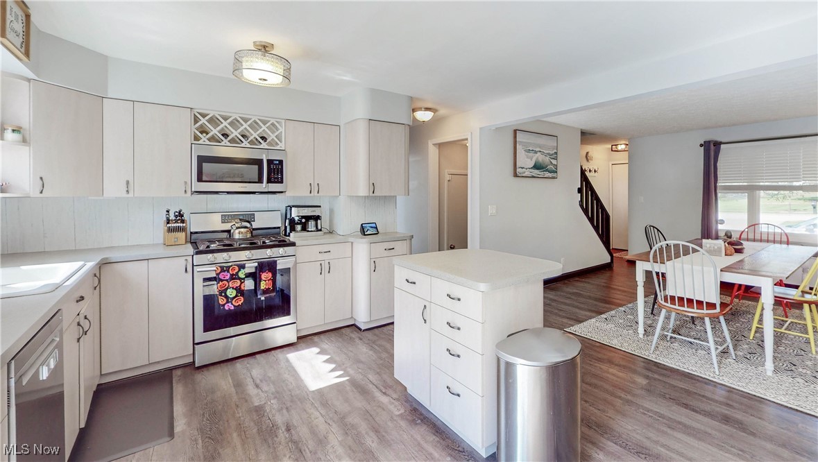 35600 Bainbridge Road Solon, OH 44139 - Photo 5 of 18 Kitchen featuring new appliances and flooring