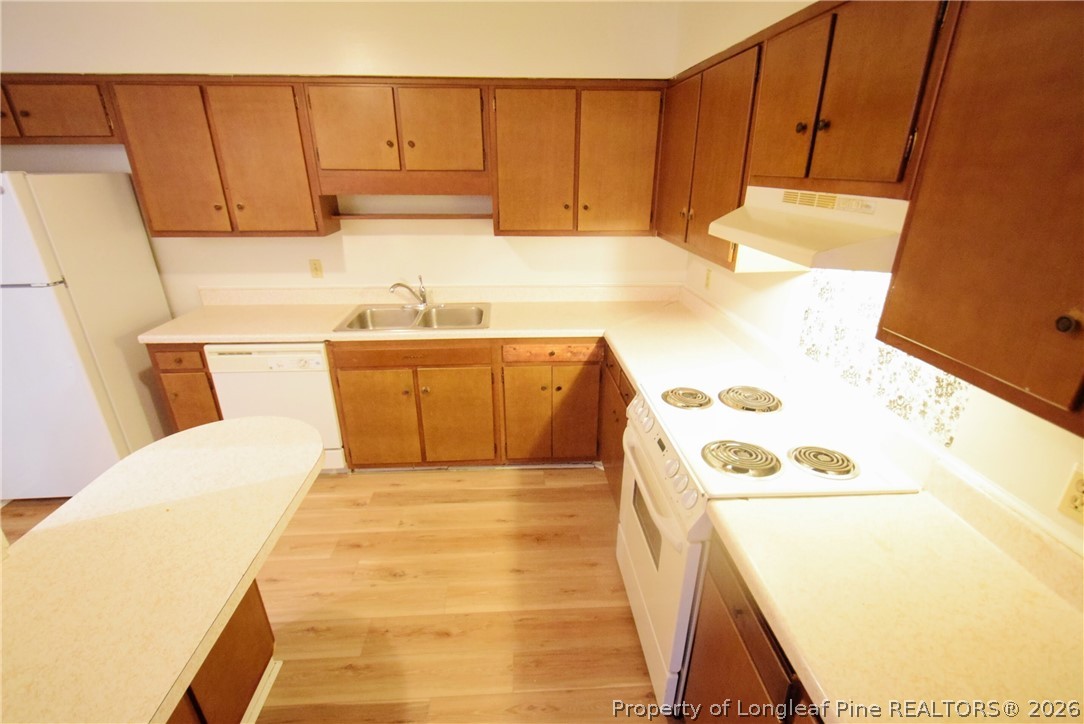 599 Winding Creek Road, Unit B Fayetteville, NC 28305 - Photo 5 of 15