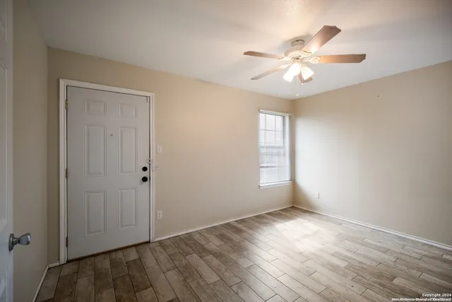 $1,285 | 1152 Misty Acres Drive, New Braunfels, TX 78130