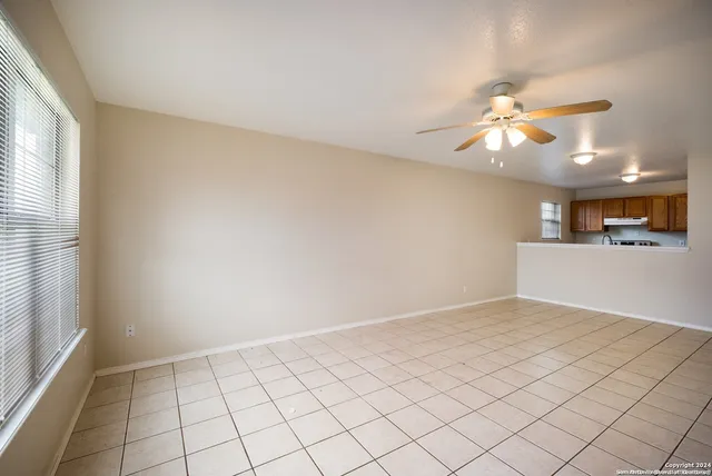 $1,285 | 1152 Misty Acres Drive, New Braunfels, TX 78130