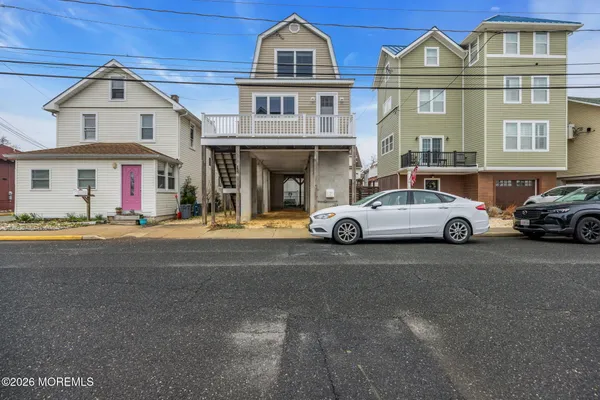 $4,500 | 46 Barberie Avenue, Highlands, NJ 07732