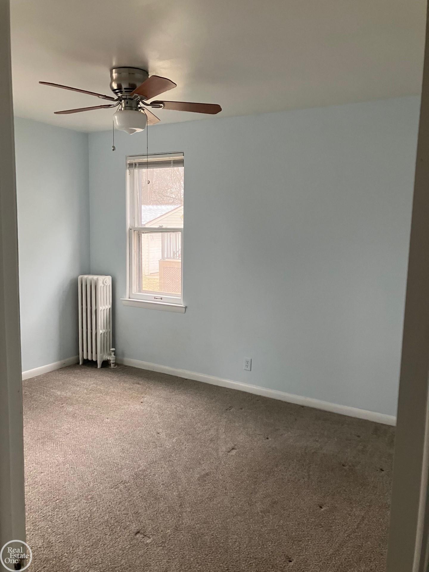896 Rivard Boulevard Grosse Pointe, MI 48230 - Photo 14 of 21