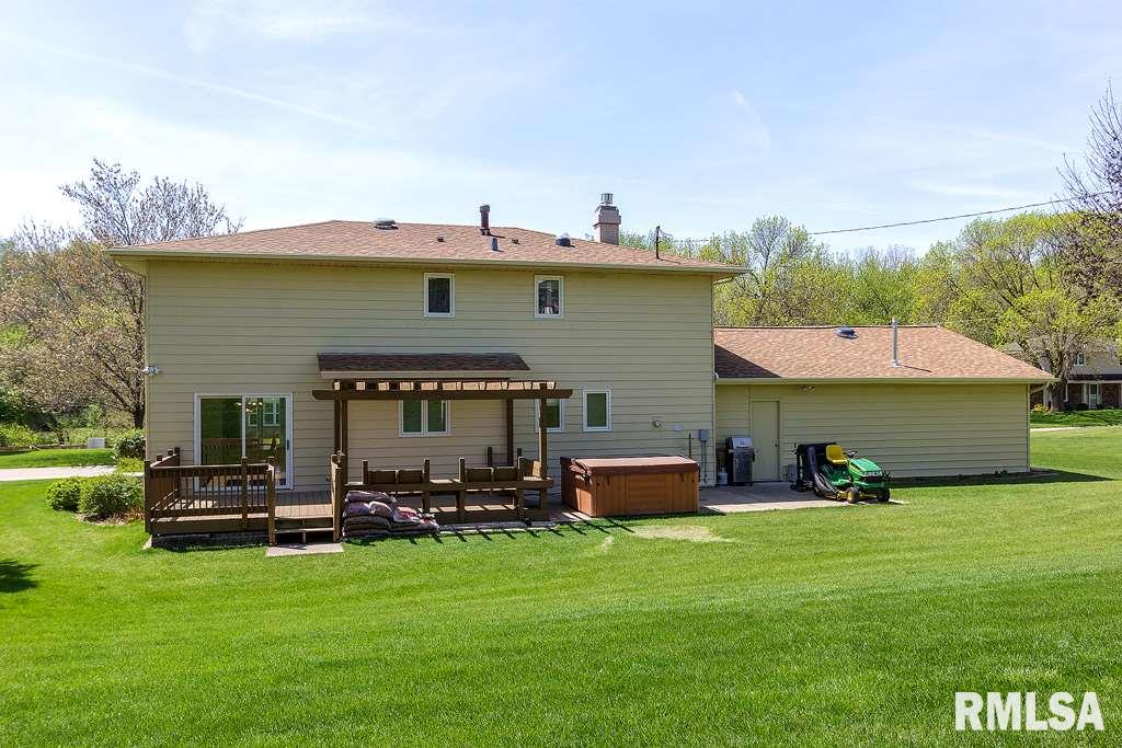 5470 White Post Road Bettendorf, IA 52722 - Photo 23 of 24 Gallery Image 23