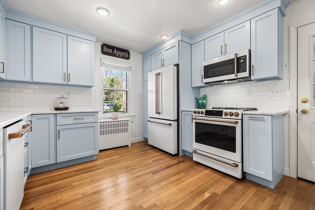 10 Myrtle Road Gardner, MA 01440 - Photo 5 of 30 Gallery Image 5