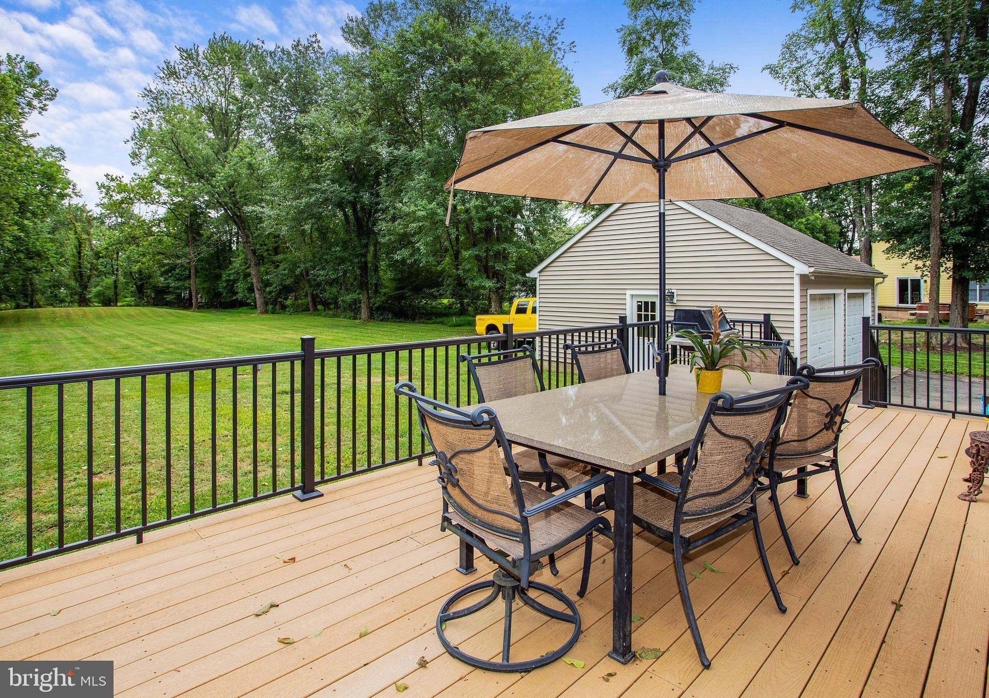 104 Blackwell Road Pennington, NJ 08534 - Photo 4 of 22 Gallery Image 4