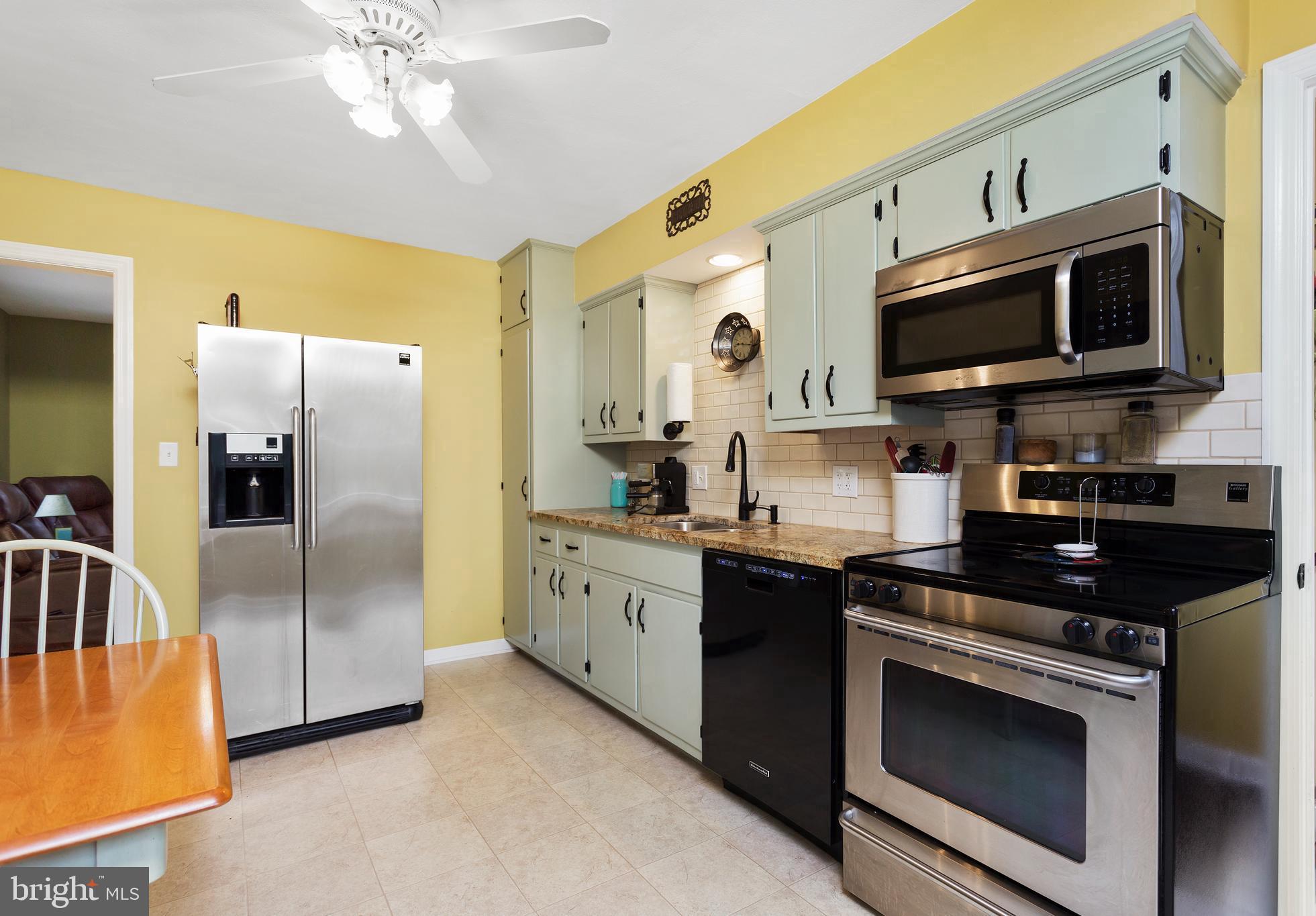 104 Blackwell Road Pennington, NJ 08534 - Photo 9 of 22 Gallery Image 9