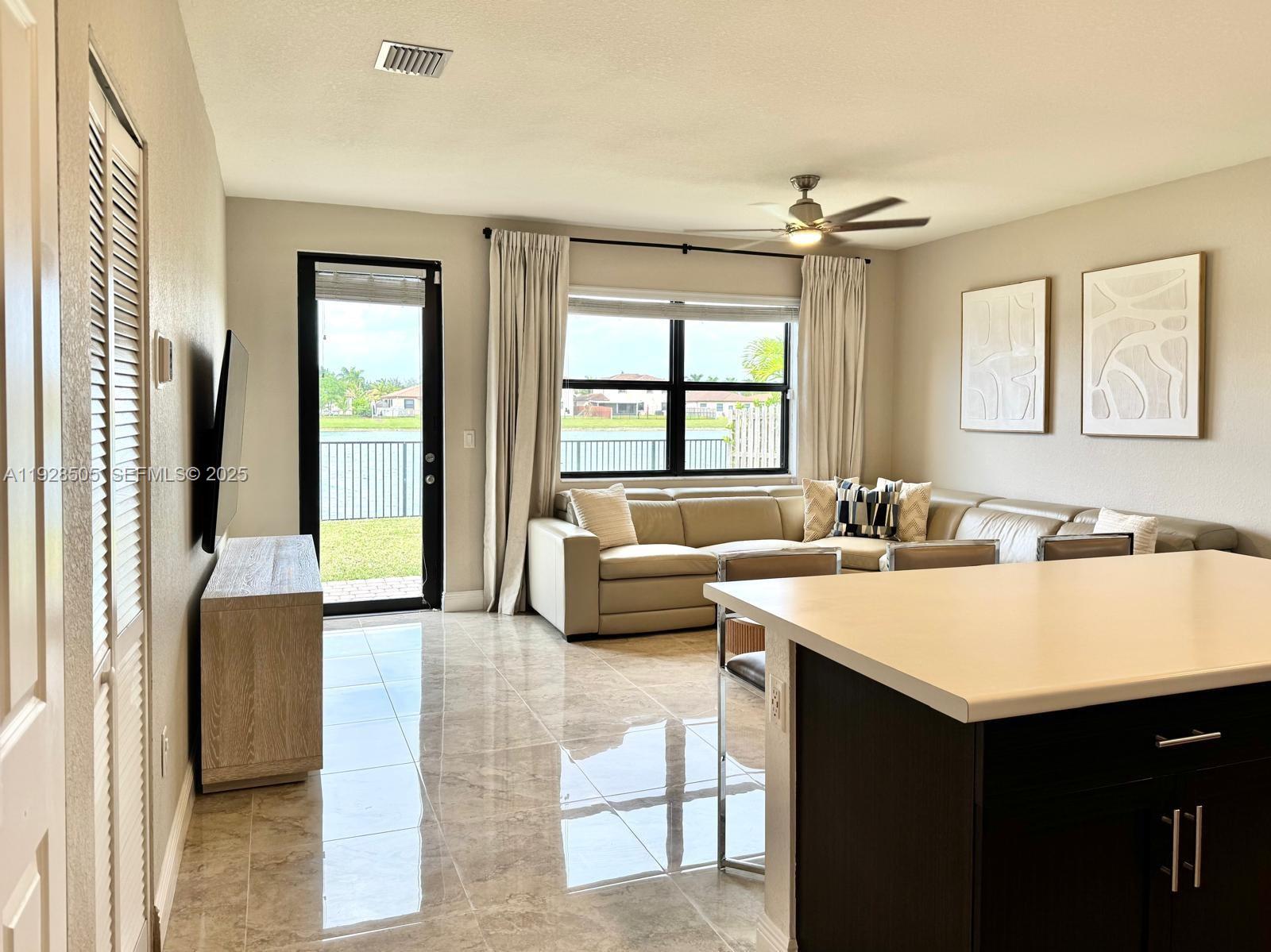 2491 Southeast 2nd Street Homestead, FL 33033 - Photo 12 of 50