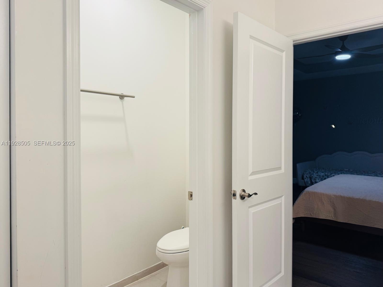 2491 Southeast 2nd Street Homestead, FL 33033 - Photo 17 of 50