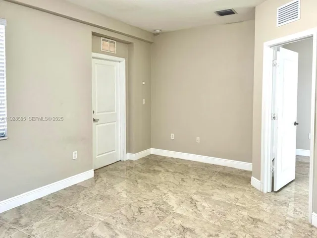 $629,900 | 2491 Southeast 2nd Street, Homestead, FL 33033