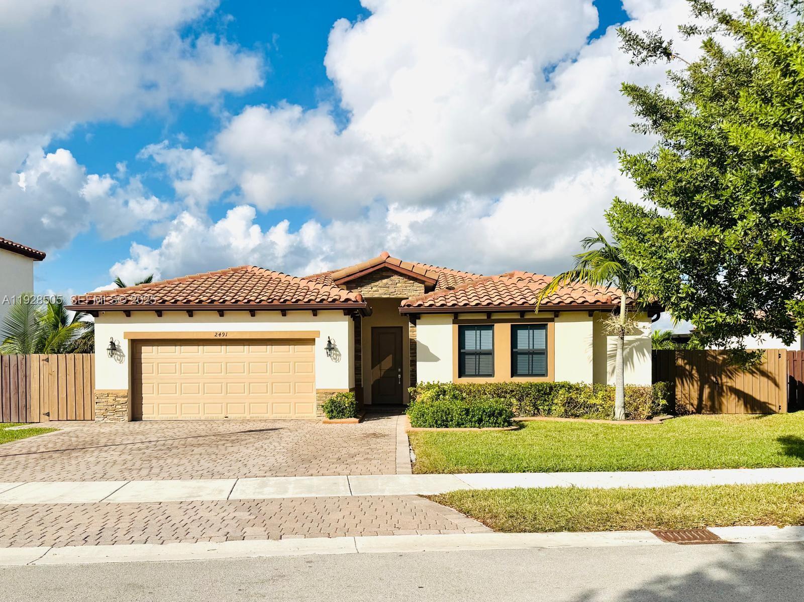 2491 Southeast 2nd Street Homestead, FL 33033 - Photo 3 of 50