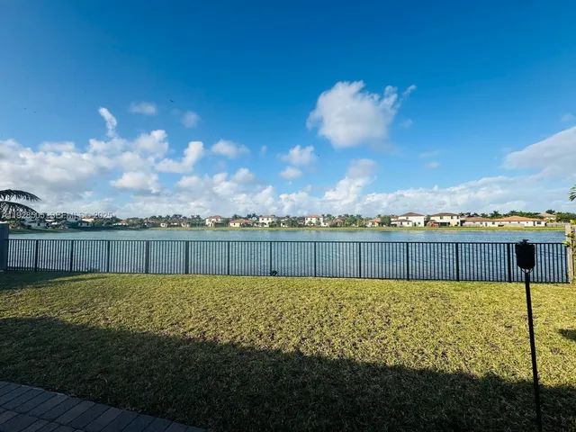 $629,900 | 2491 Southeast 2nd Street, Homestead, FL 33033