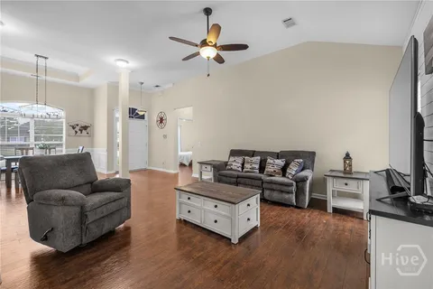 $334,900 | 122 Willow Point Circle, Savannah, GA 31407