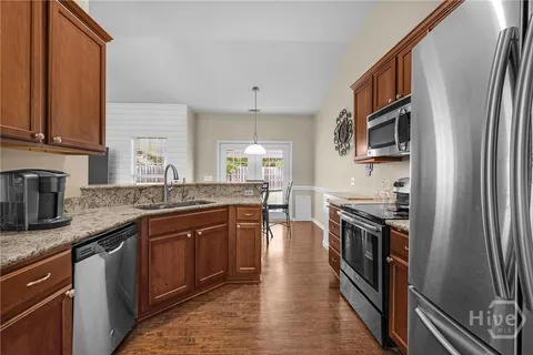 $334,900 | 122 Willow Point Circle, Savannah, GA 31407