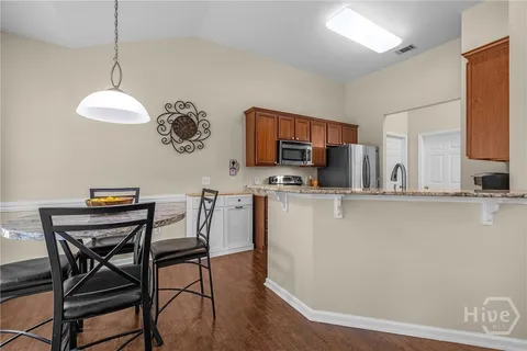 $334,900 | 122 Willow Point Circle, Savannah, GA 31407