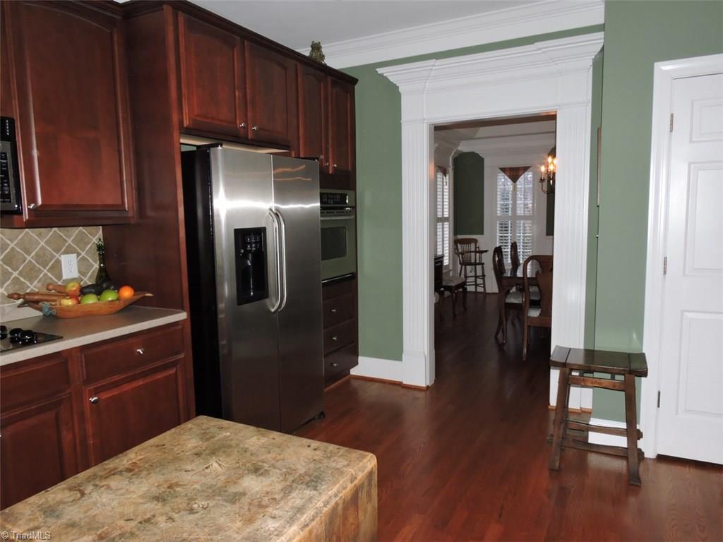 1017 Cross Gate Road Winston-Salem, NC 27104 - Photo 9 of 30 Gallery Image 9