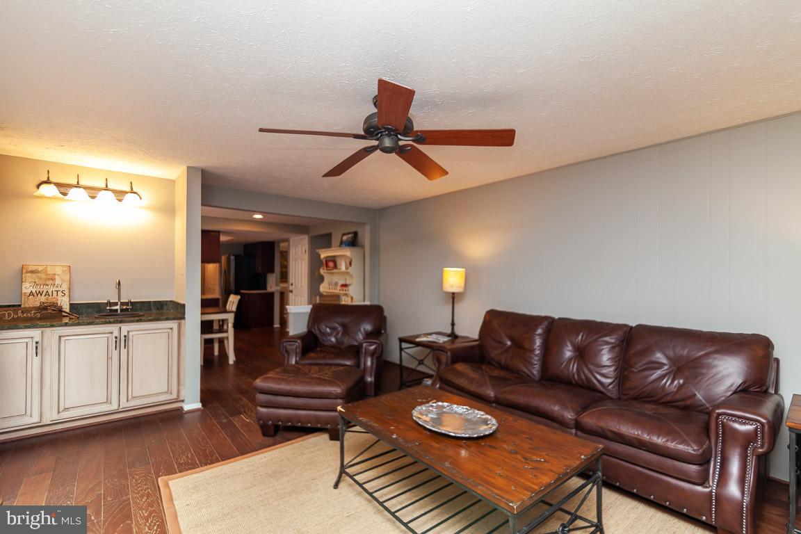 8104 Backlash Court Springfield, VA 22153 - Photo 22 of 35