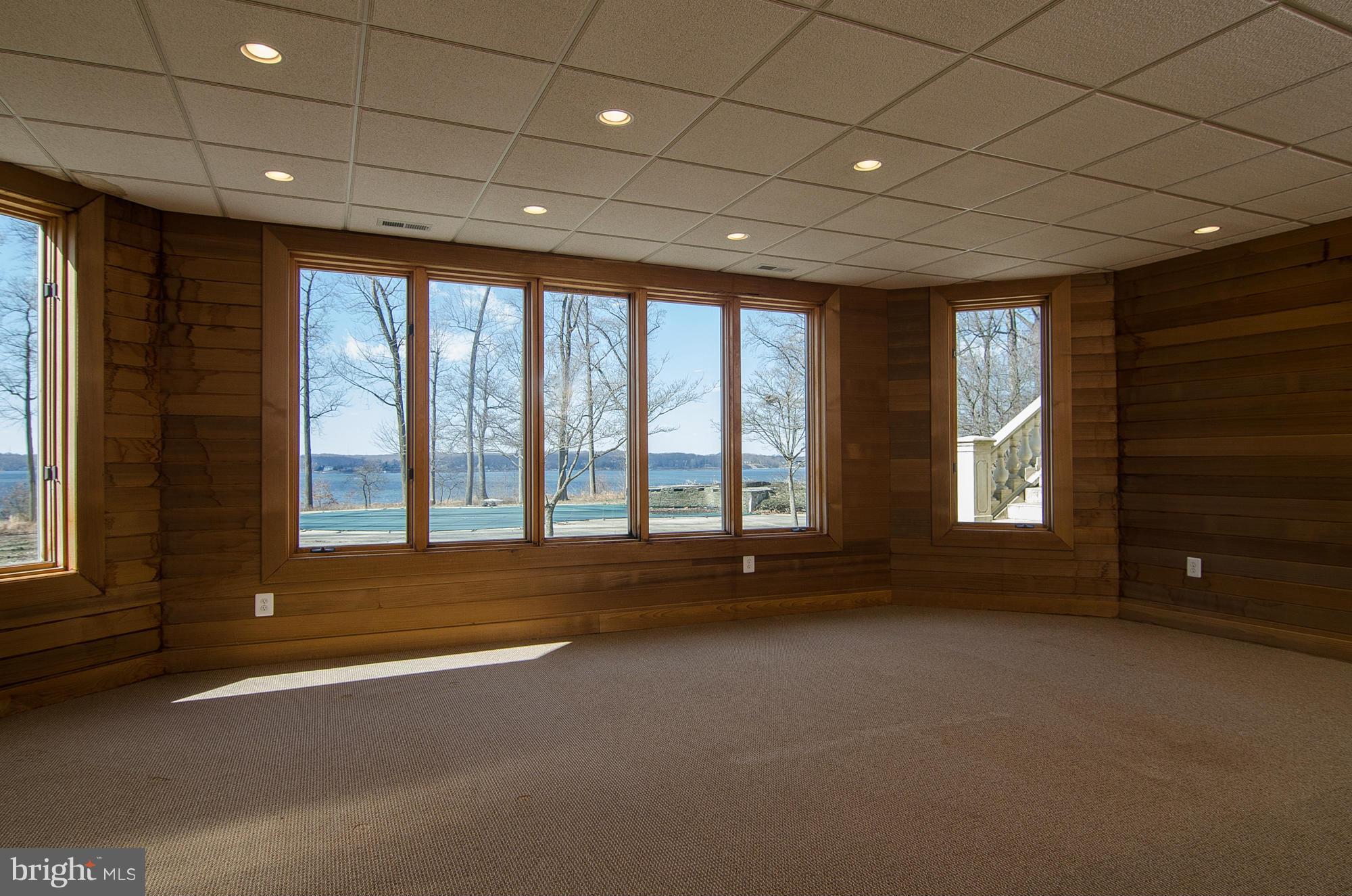 952 Old County Road Severna Park, MD 21146 - Photo 24 of 27 Interior (General)