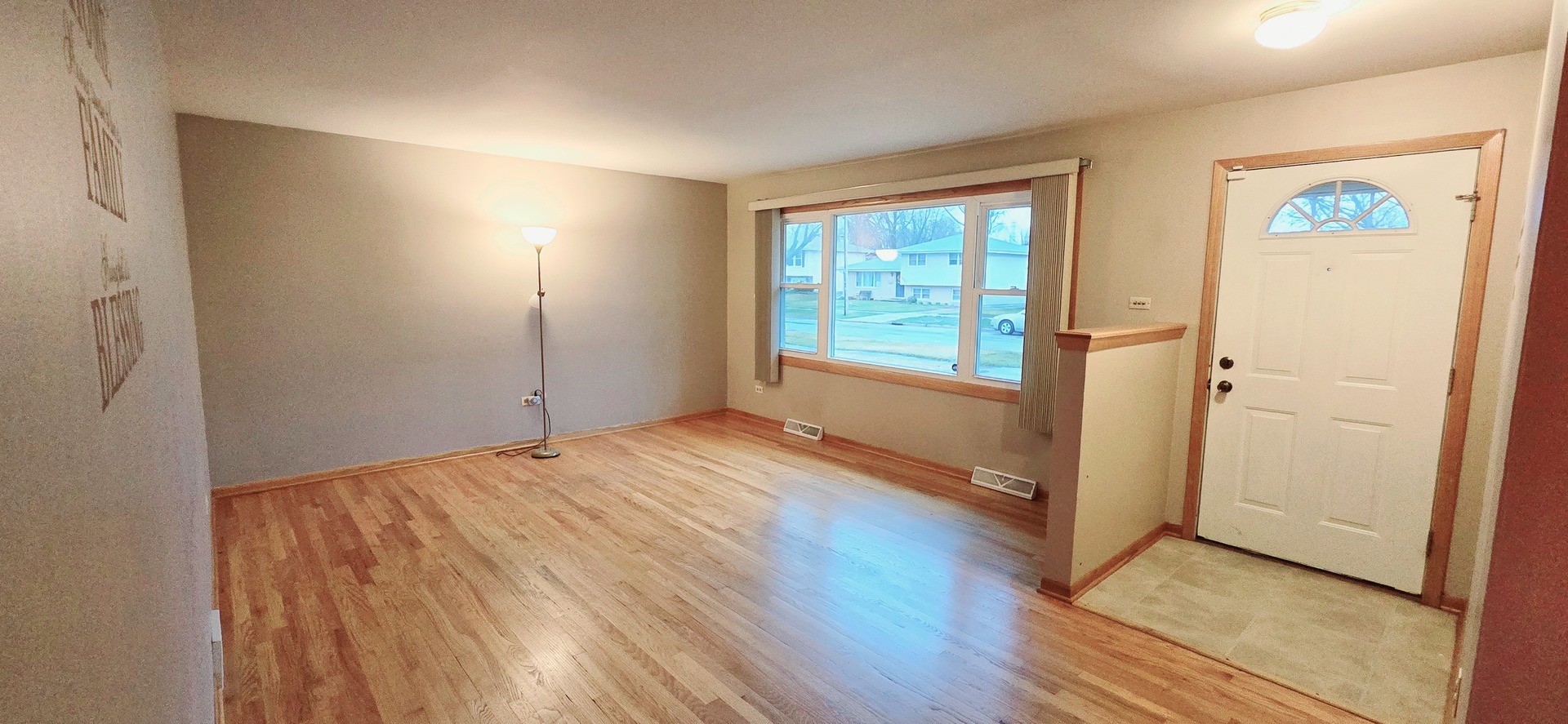 2101 Westfield Road Joliet, IL 60435 - Photo 2 of 11 Gallery Image 2