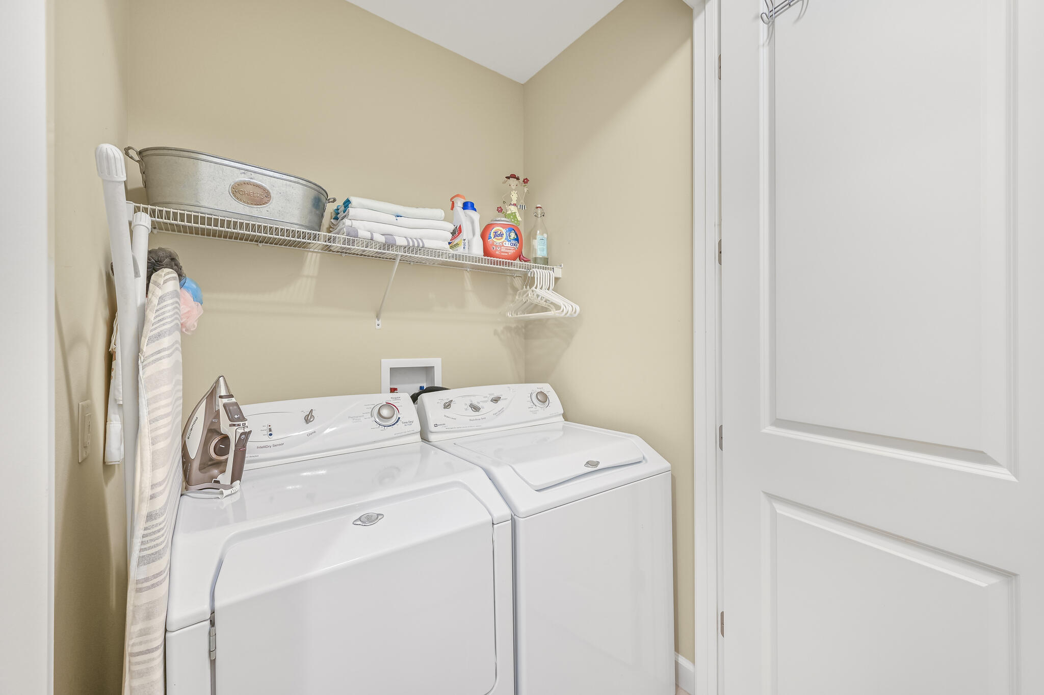 100 South Zander Way Santa Rosa Beach, FL 32459 - Photo 19 of 40 a utility room with dryer and washer
