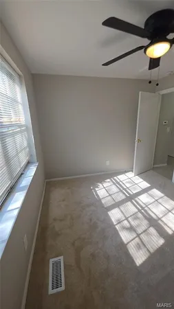 $1,350 | 7939 Royal Arms Court, Unit 2, St. Louis, MO 63123