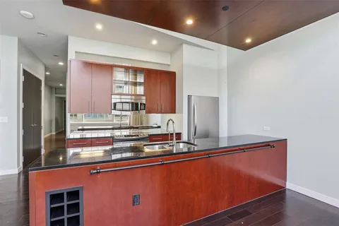 $349,000 | 2600 West 7th Street, Unit 2726, Fort Worth, TX 76107