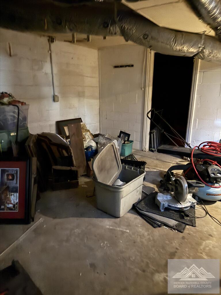 1124 West Cumberland Road Bluefield, WV 24701 - Photo 21 of 25 Gallery Image 21