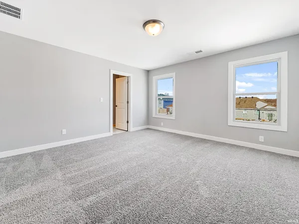 $448,800 | 4926 Goldfinch Drive, Evansville, IN 47725