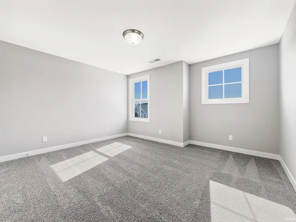 $448,800 | 4926 Goldfinch Drive, Evansville, IN 47725