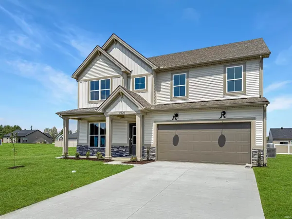 $448,800 | 4926 Goldfinch Drive, Evansville, IN 47725