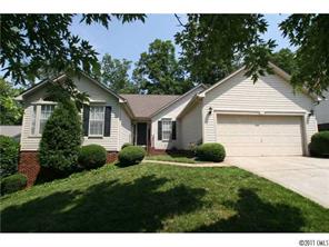 2626 Yarrow Road Charlotte, NC 28213 - Photo 1 of 16 Gallery Image 1