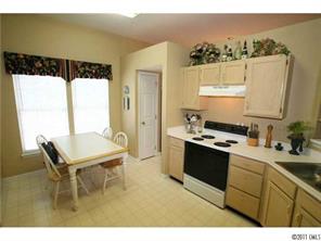 2626 Yarrow Road Charlotte, NC 28213 - Photo 13 of 16 Gallery Image 13
