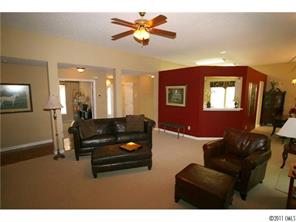 2626 Yarrow Road Charlotte, NC 28213 - Photo 3 of 16 Gallery Image 3