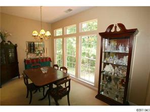 2626 Yarrow Road Charlotte, NC 28213 - Photo 4 of 16 Gallery Image 4