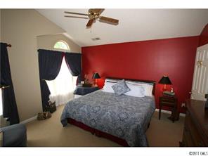 2626 Yarrow Road Charlotte, NC 28213 - Photo 6 of 16 Gallery Image 6