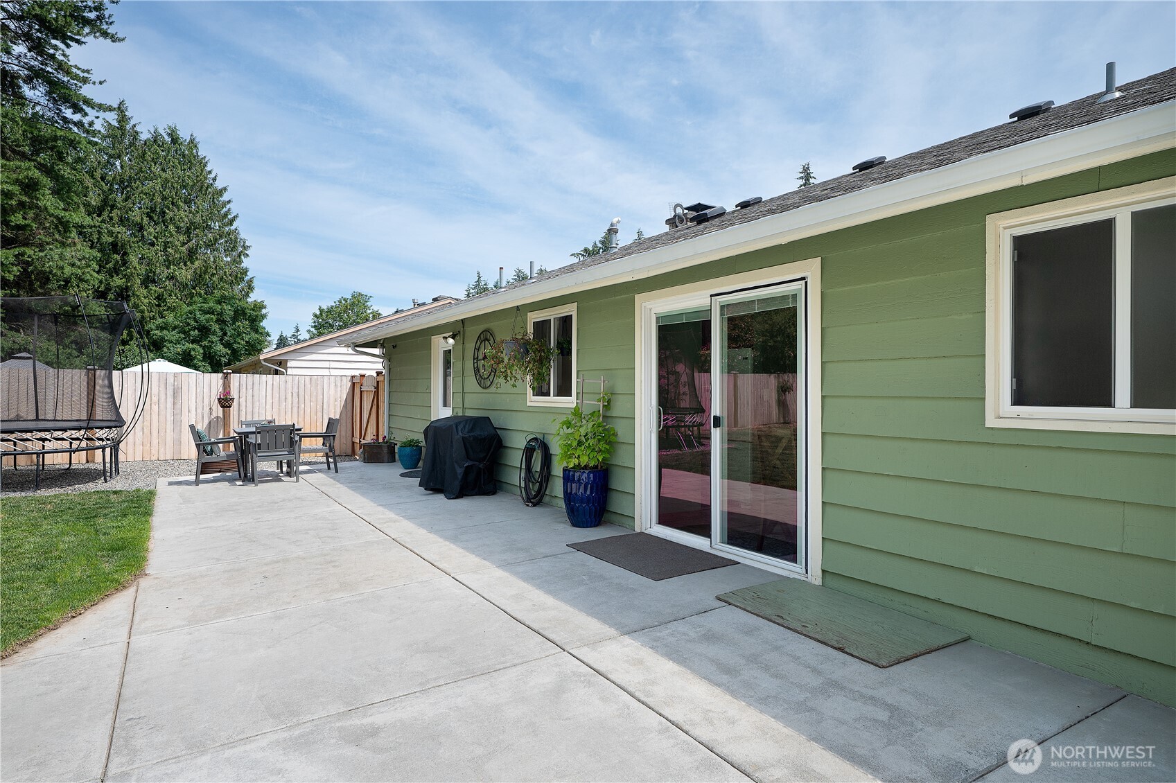 20818 77th Place West Edmonds, WA 98026 - Photo 32 of 39